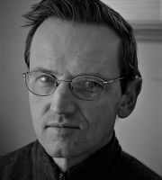 Michael Earl Craig Michael Earl Craig