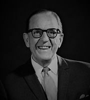 Stanley Holloway